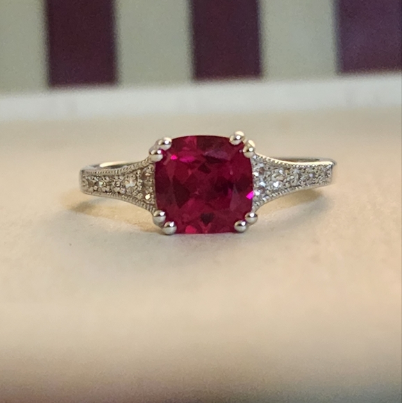Elegant Ruby and White Sapphire 925 Ring Size 7